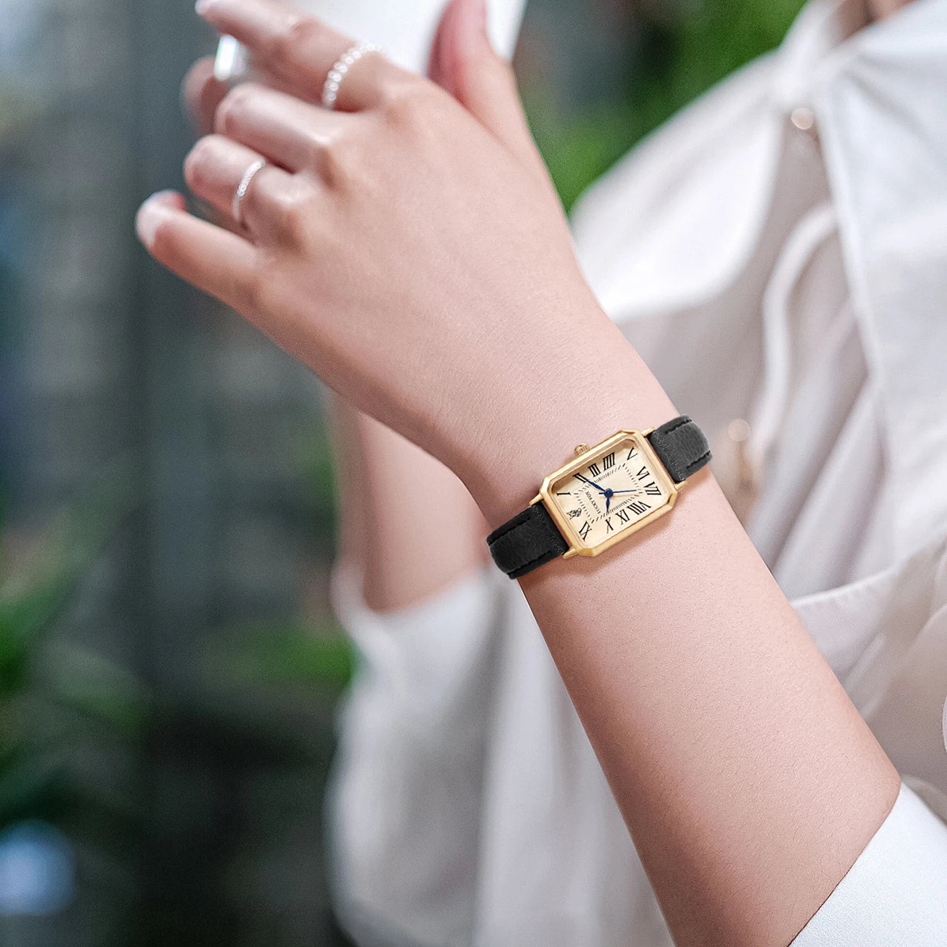 Roman Square Leather Watch
